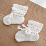 Cream Booties (0-3mths)